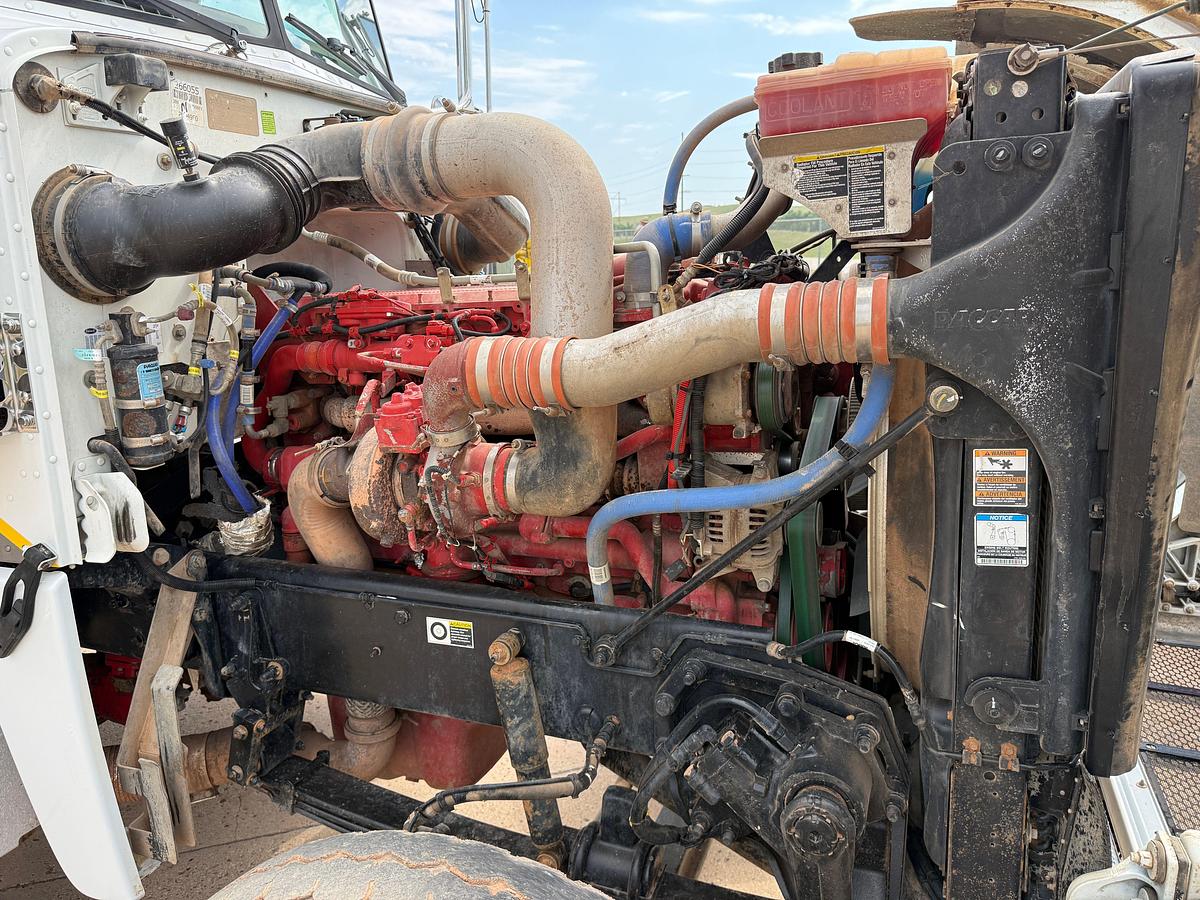 Used 2019 PETERBILT 389 T/A ENERGYFAB 5K WP HOT OIL TRUCK