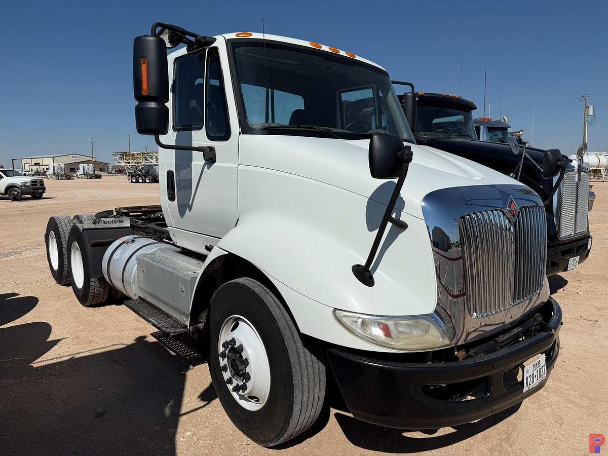 Used 2018 INTERNATIONAL TRANSTAR 8600 T/A DAY CAB TRUCK TRACTOR