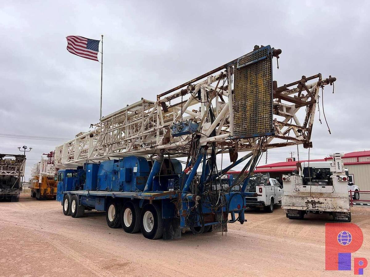 Used FRANKS 1287/160 BACK IN WELL SERVICE RIG MTD ON 5-AXLE CARRIER