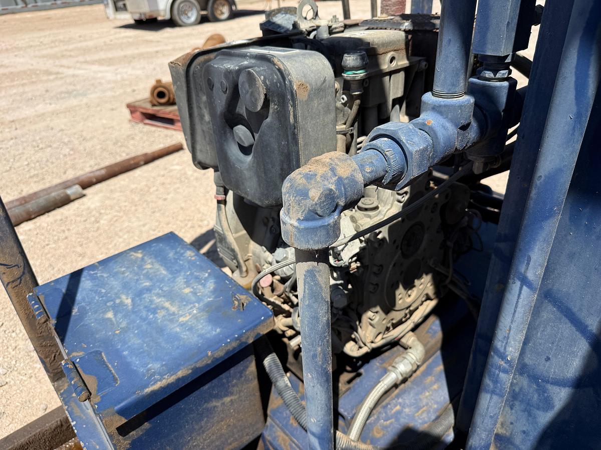 Used MEYERS 3-STATION 4-BOTTLE ACCUMULATOR CLOSING UNIT, SKIDDED