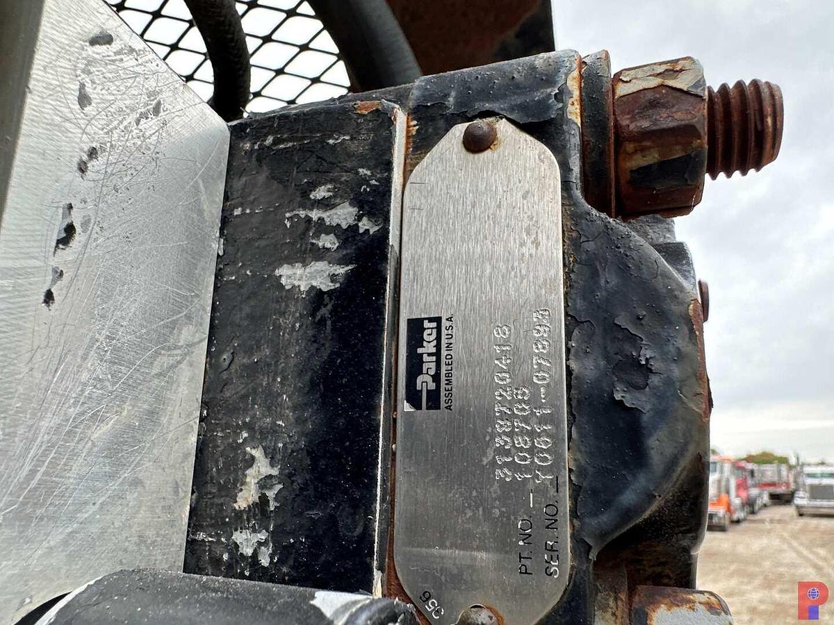 Used 2012 PETERBILT 367 T/A WINCH TRUCK
