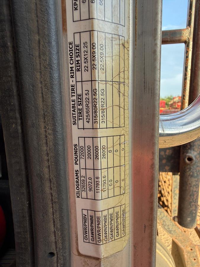 Used 2013 PETERBILT 367 T/A DAYCAB GIN POLE TRUCK