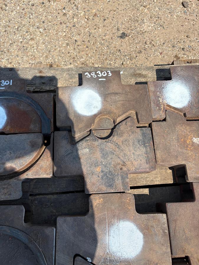 Used Set of (2) 9-1/2”W blind bop rams