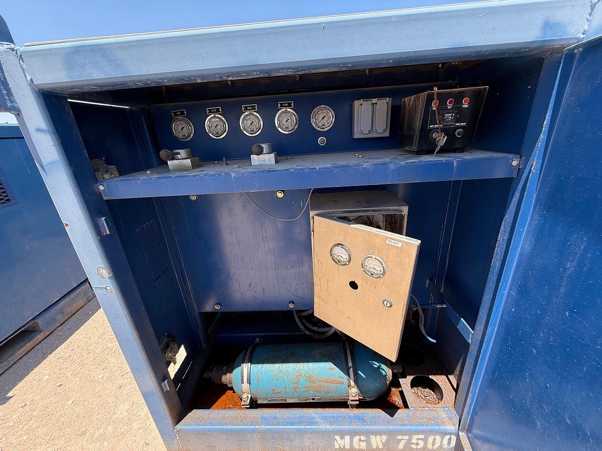 Used SELF CONTAINED 20K WP GREASE INJECTION UNIT COMBO P/B 8.4-KW ISUZU DIESEL GENERATOR