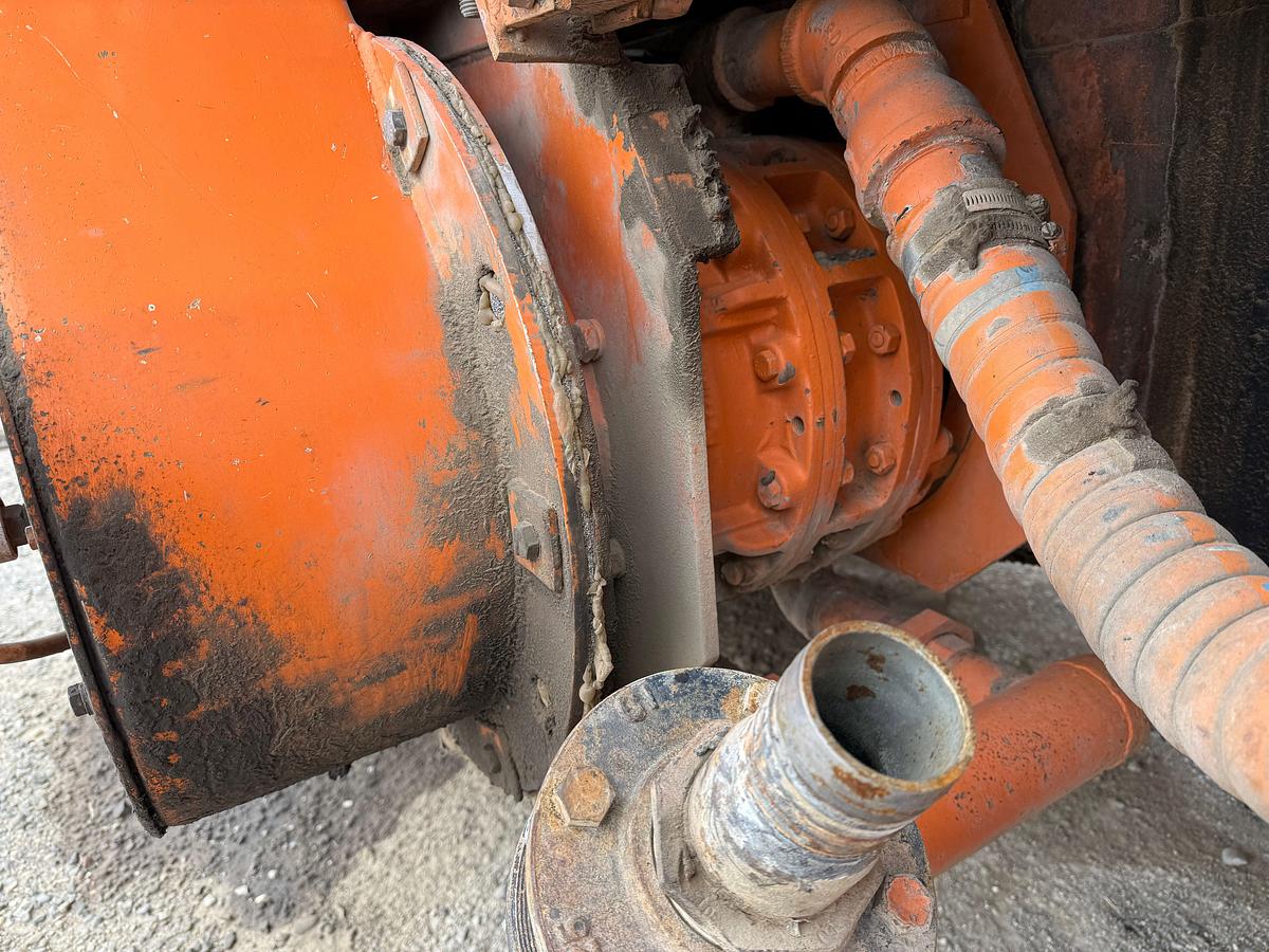 Used 1984 FRANKS MOBILRIG 300 1287/160 DTD-HT 96’-215K 4-AXLE WELL SERVICE WORKOVER RIG