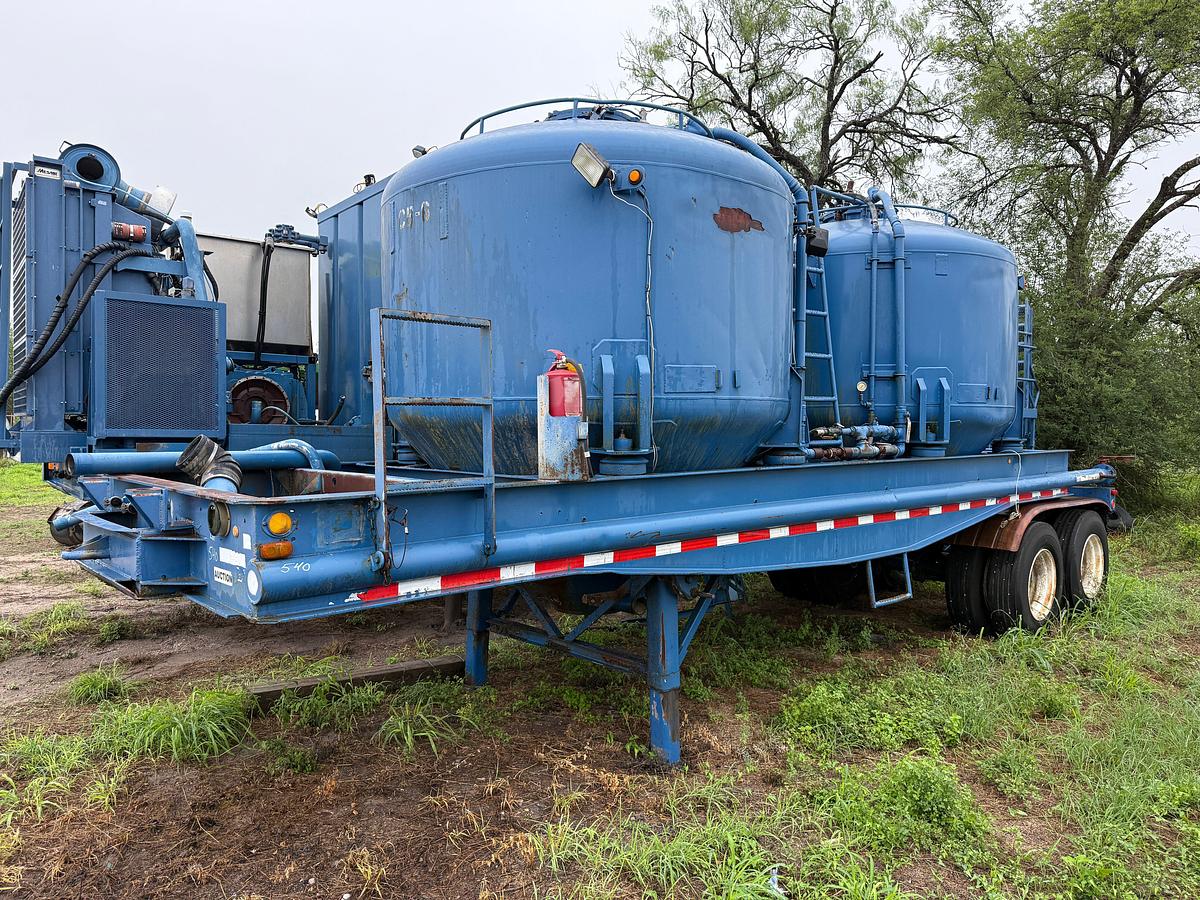 Used DBL POD 660 CF T/A BULK CEMENT TRAILER