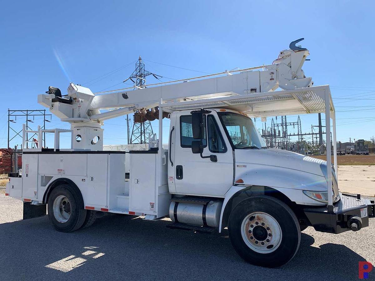 Used 2012 INTERNATIONAL DURASTAR 4300 COMMANDER C4045 DIGGER TRUCK