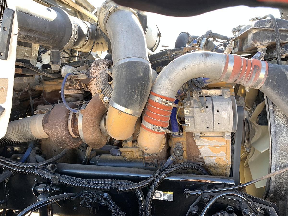 Used 2007 KENWORTH T800 T/A DAYCAB GIN POLE TRUCK