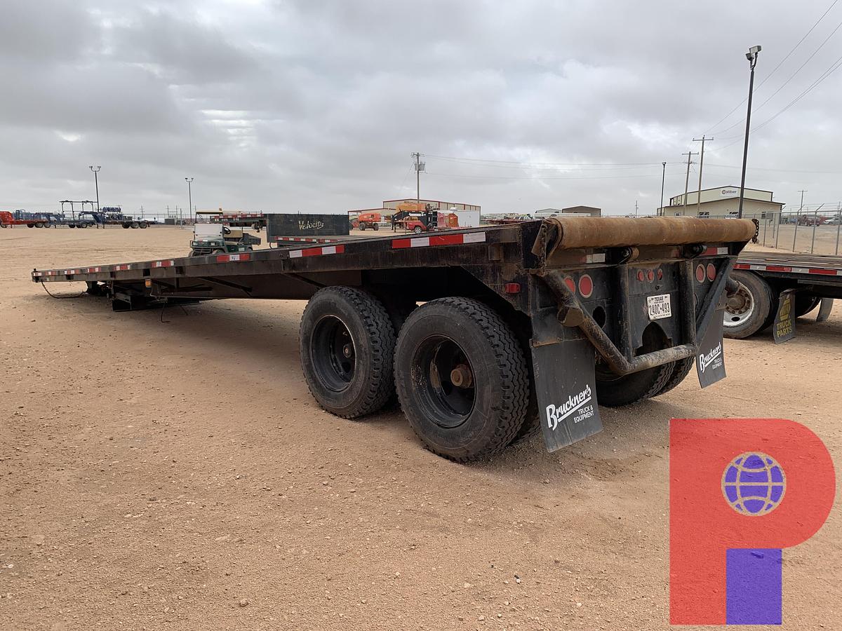 Used 2005 DOONAN  40’ X 102” T/A FLATBED TRAILER