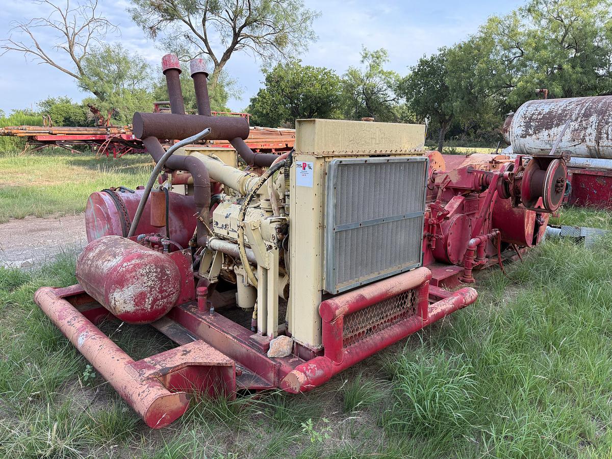 Used WILSON SD DRAWWORKS W/ AIR CLUTCH P/B CUMMINS 903 V8 DIESEL ENGINE