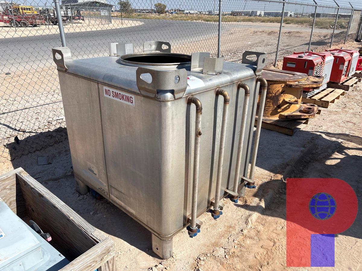 Used 4’ X 3.5’ X 3.5’ STAINLESS FLUID TANK