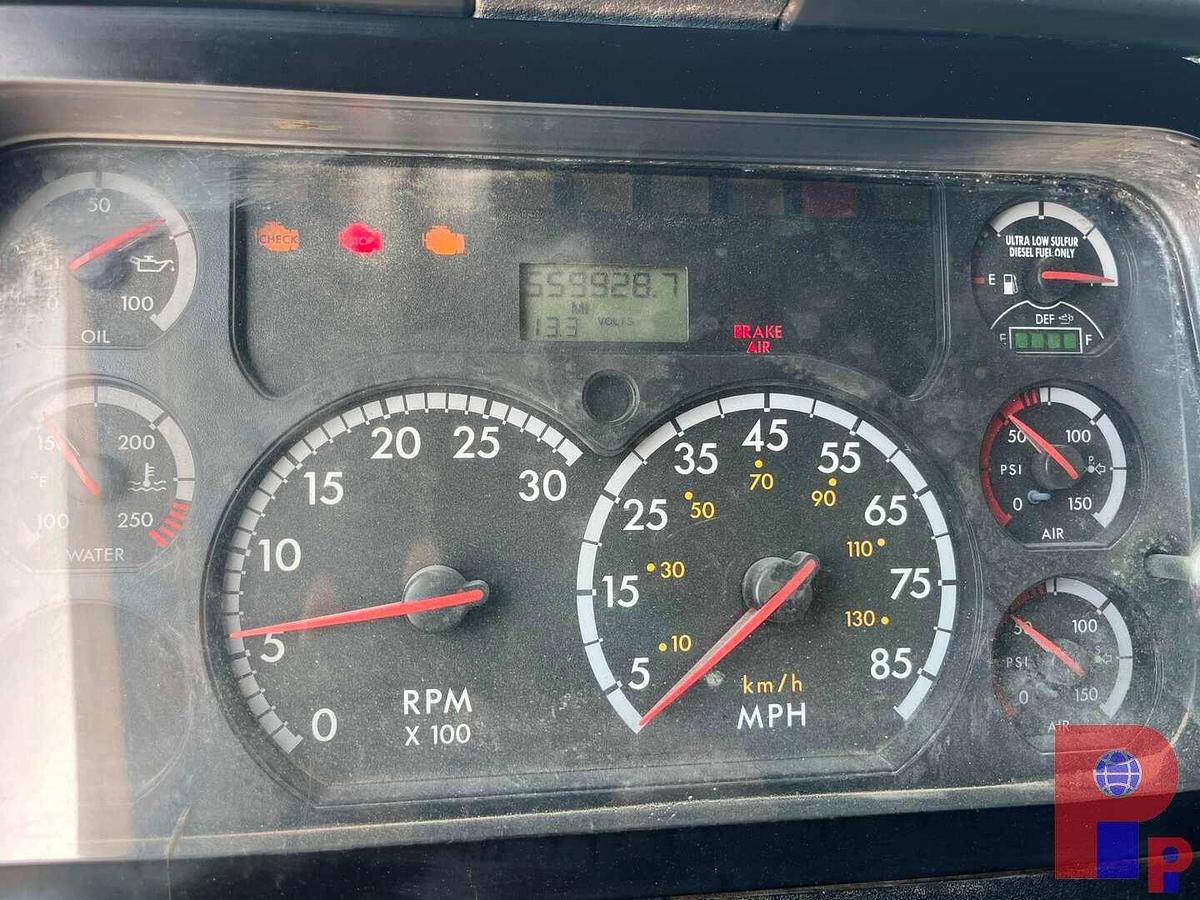 Used 2012 FREIGHTLINER CASCADIA T/A SLEEPER HAUL TRUCK