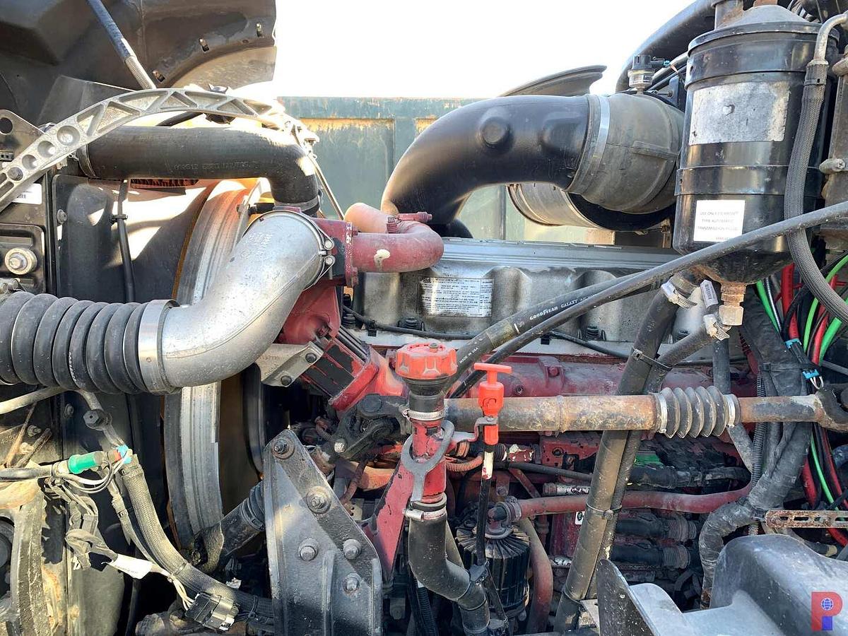 Used 2013 MACK GRANITE GU713 SLEEPER HAUL TRUCK