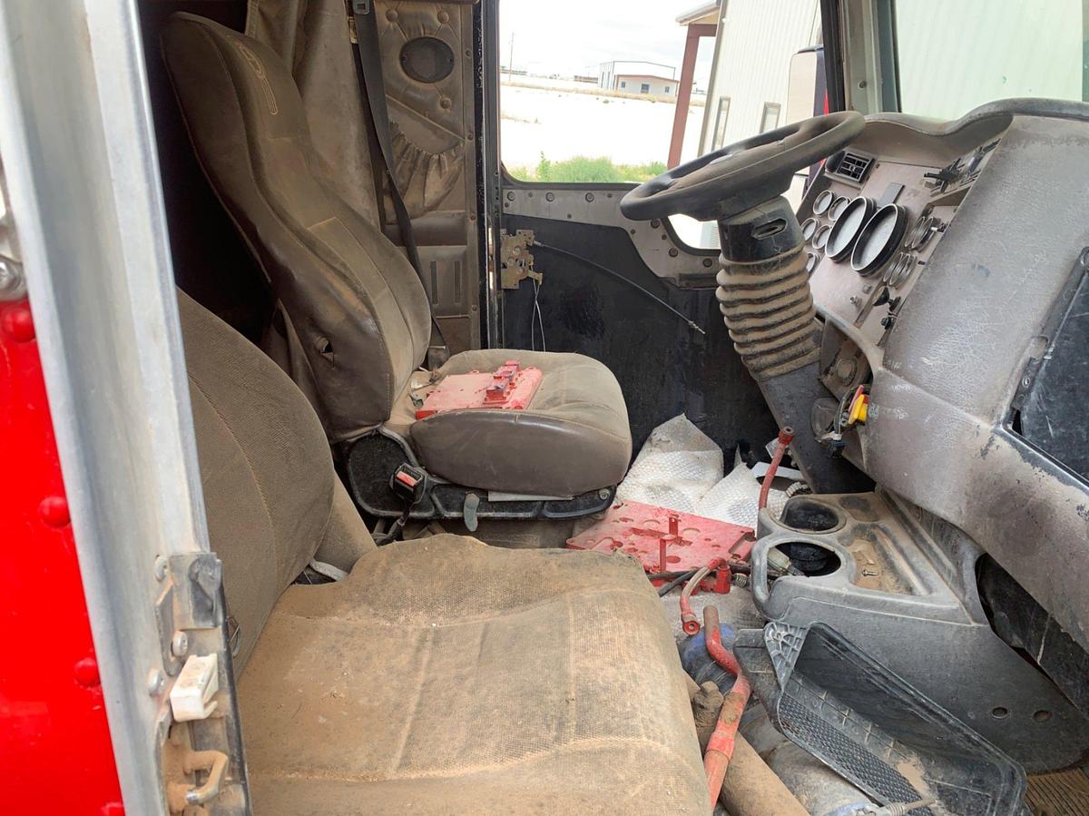 Used Kenworth Aerocab W900L Sleep Parts Truck