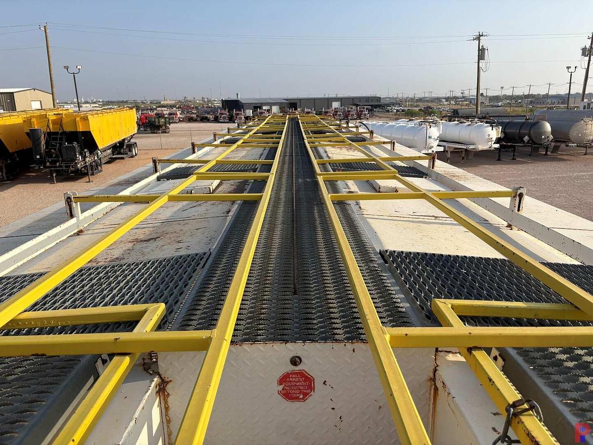 Used 2011 KEYSTONE OILFIELD FABRICATION MSB-4000 T/A SAND KING TRAILER