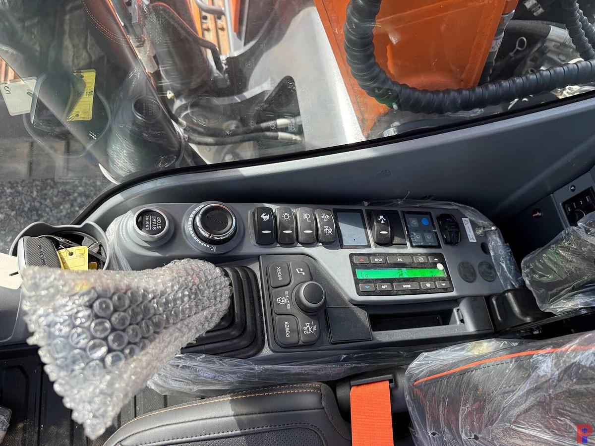 Used (NEW) 2024 DEVELON DX140LC-7K EXCVATOR **3 YEAR 5000 HOUR FULL WARRANTY**