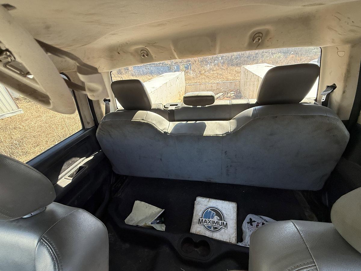 Used 2018 RAM 3500 HD CREW CAB 4WD SERVICE TRUCK