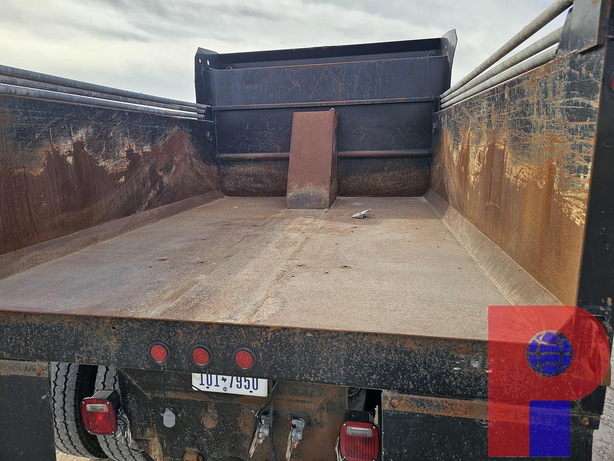 Used 2011 FREIGHTLINER M2 106 S/A DAYCAB DUMP TRUCK