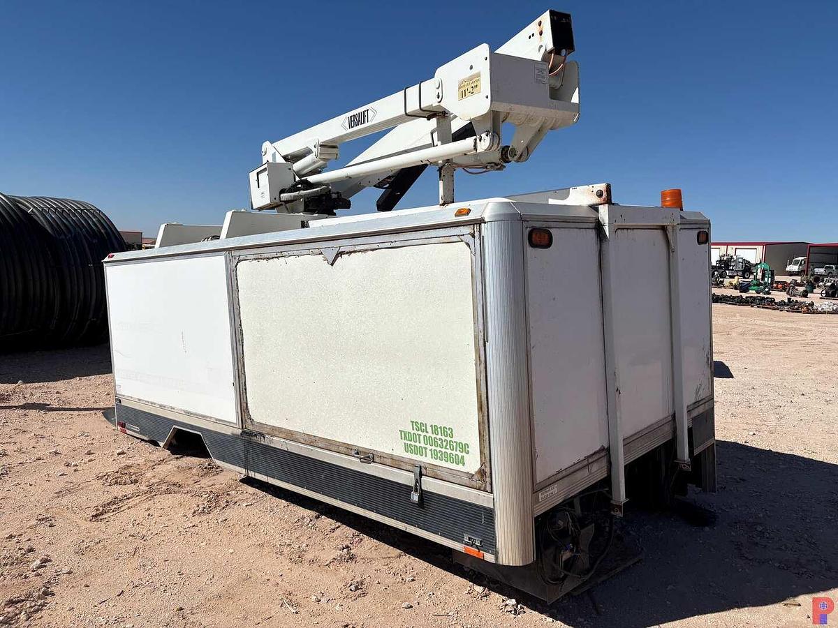 Used OMNIVAN 14’ X 8’ BUCKET TRUCK BED