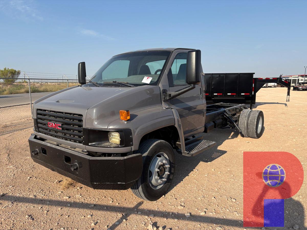 Used 2007 GMC TOPKICK C4500 S/A DAYCAB TRUCK