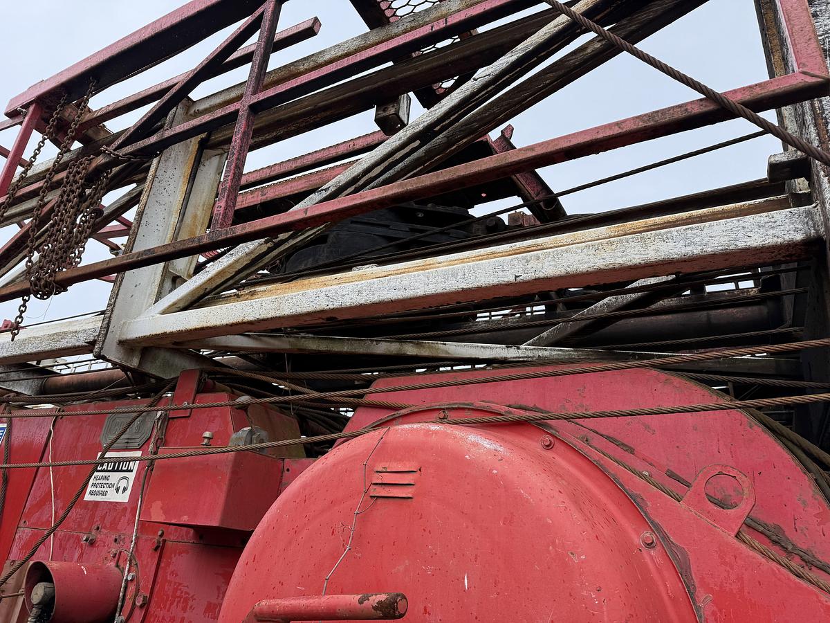 Used 1979 COOPER LTO 350 DD 97’-200K LBS 5-AXLE WELL SERVICE WORKOVER RIG