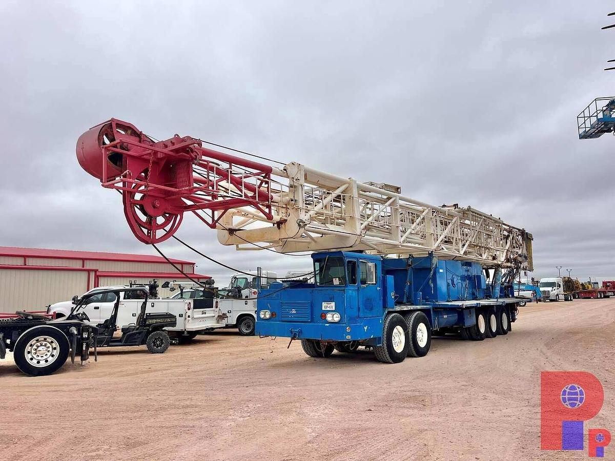 Used FRANKS 1287/160 BACK IN WELL SERVICE RIG MTD ON 5-AXLE CARRIER