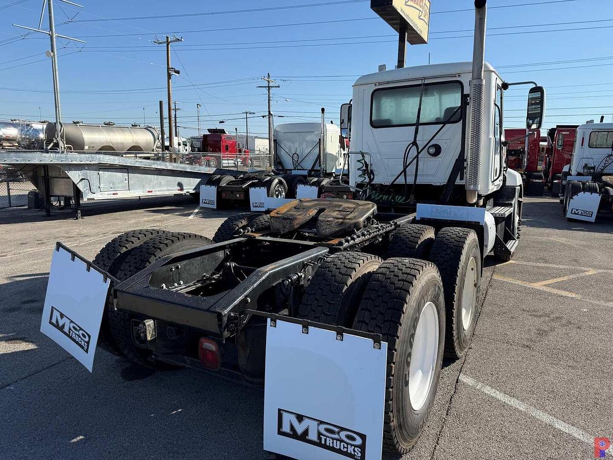 Used 2013 MACK CXU613 T/A DAY CAB TRUCK TRACTOR