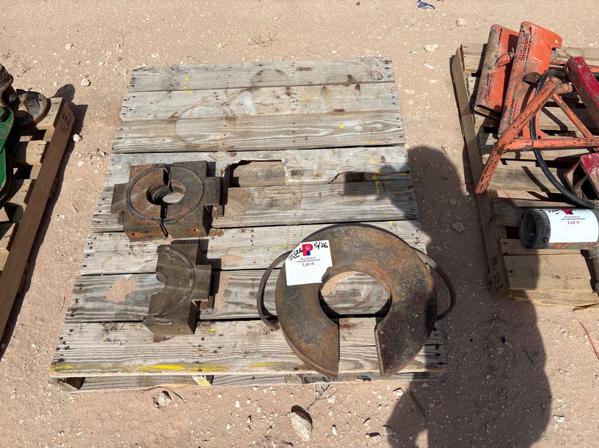 Used Set of 3-1/2” bop pipe rams