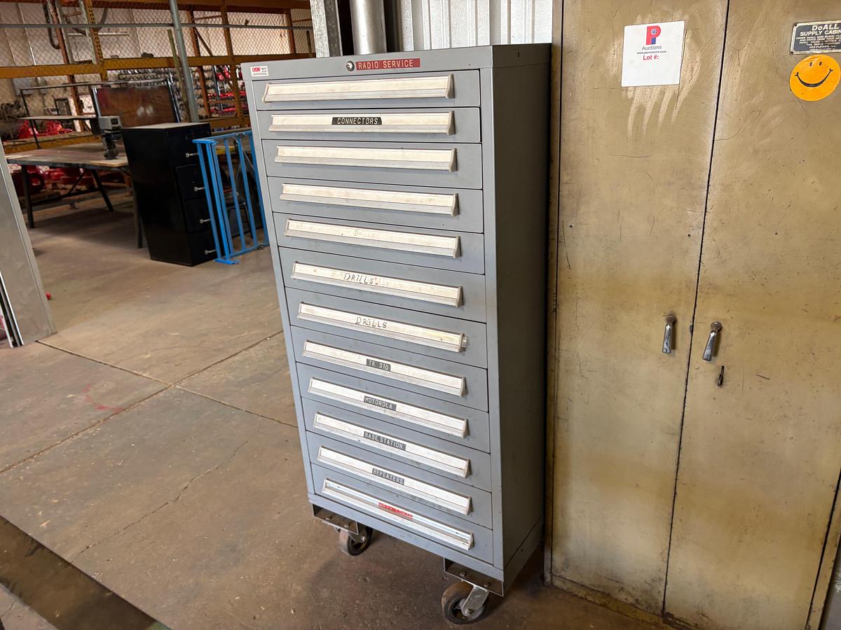 Used Lyon MS-II safety link 12-drawer rolling toolbox w/ assorted machine shop tools