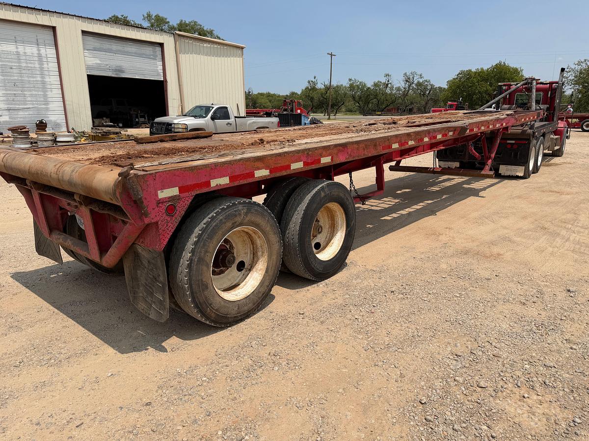 Used 1982 Aztec 40’ T/A Oilfield Float Trailer