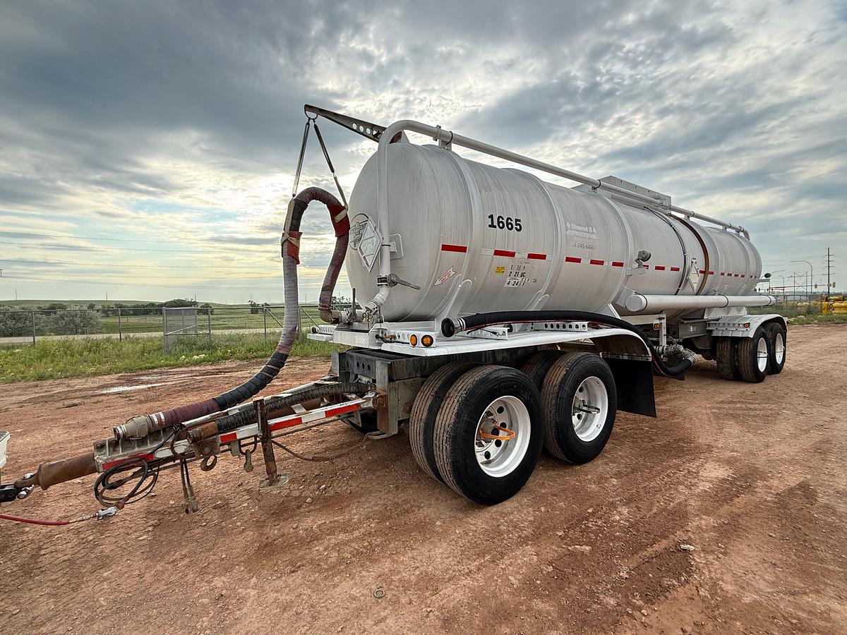 Used 2014 STEPHENS 6,800 GALLON DOT-407 4- AXLE TANK PUP TRAILER