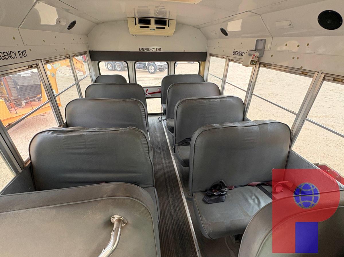 Used 2000 CHEVROLET EXPRESS 3500 SCHOOL BUS