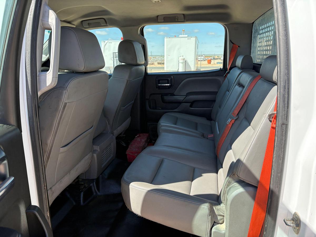 Used 2022 CHEVROLET SILVERADO 6500HD Flatbed Pickup