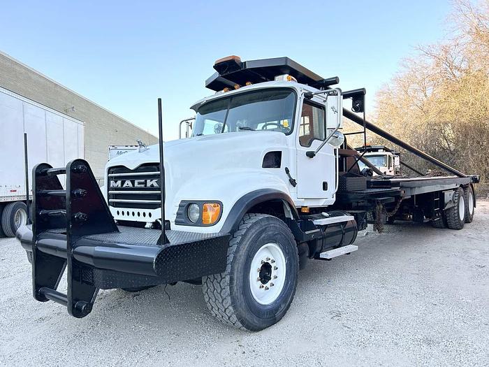 Used 2007 MACK CV713 50 TON T/A GIN POLE WINCH TRUCK 3-WINCHES