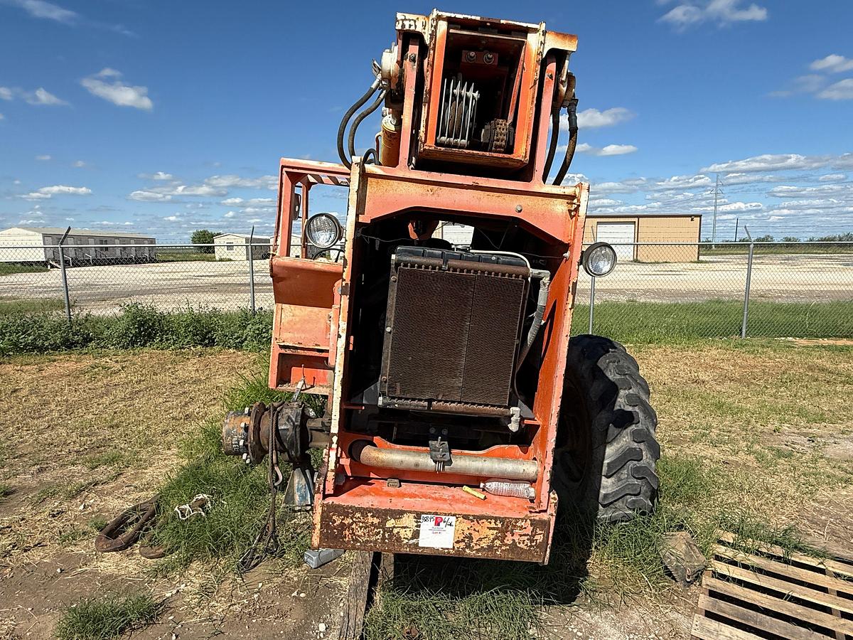 Used SKYTRAK 8042 8K LBS TELESCOPIC FORKLIFT (INOPERABLE)