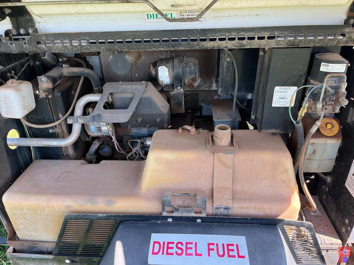 Used ALLMAND NIGHT-LITE PRO II 8KW LIGHT TOWER, TOWABLE