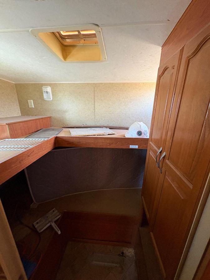 Used 2008 HOLIDAY RAMBLER SAVOY LX 32’ T/A 5TH WHEEL CAMPER TRAILER