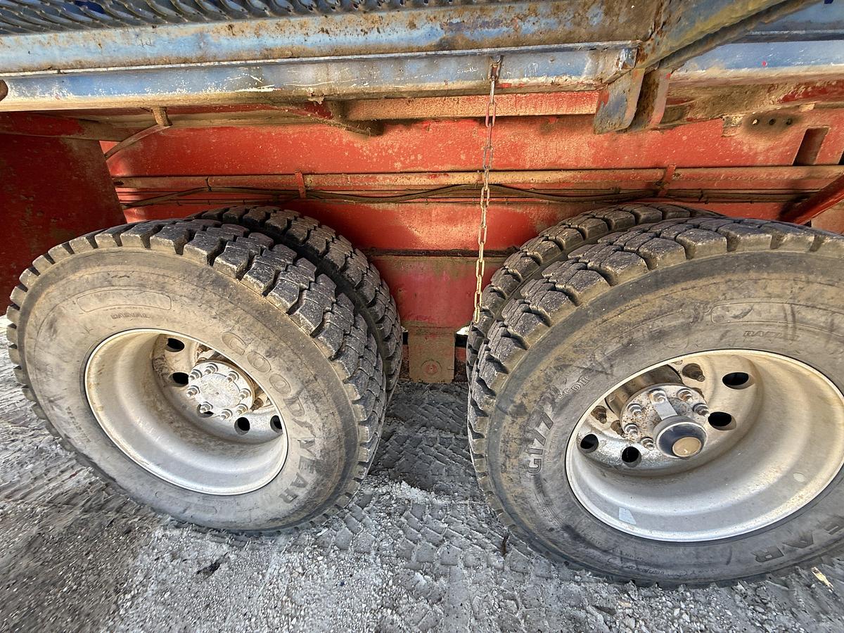 Used 2012 CAMERON C-500 SD 112'-300K LBS 5-AXLE WELL SERVICE RIG