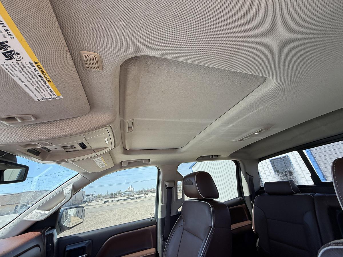 Used 2014 CHEVROLET SILVERADO 1500 HIGH COUNTRY 4WD CREW CAB PICKUP