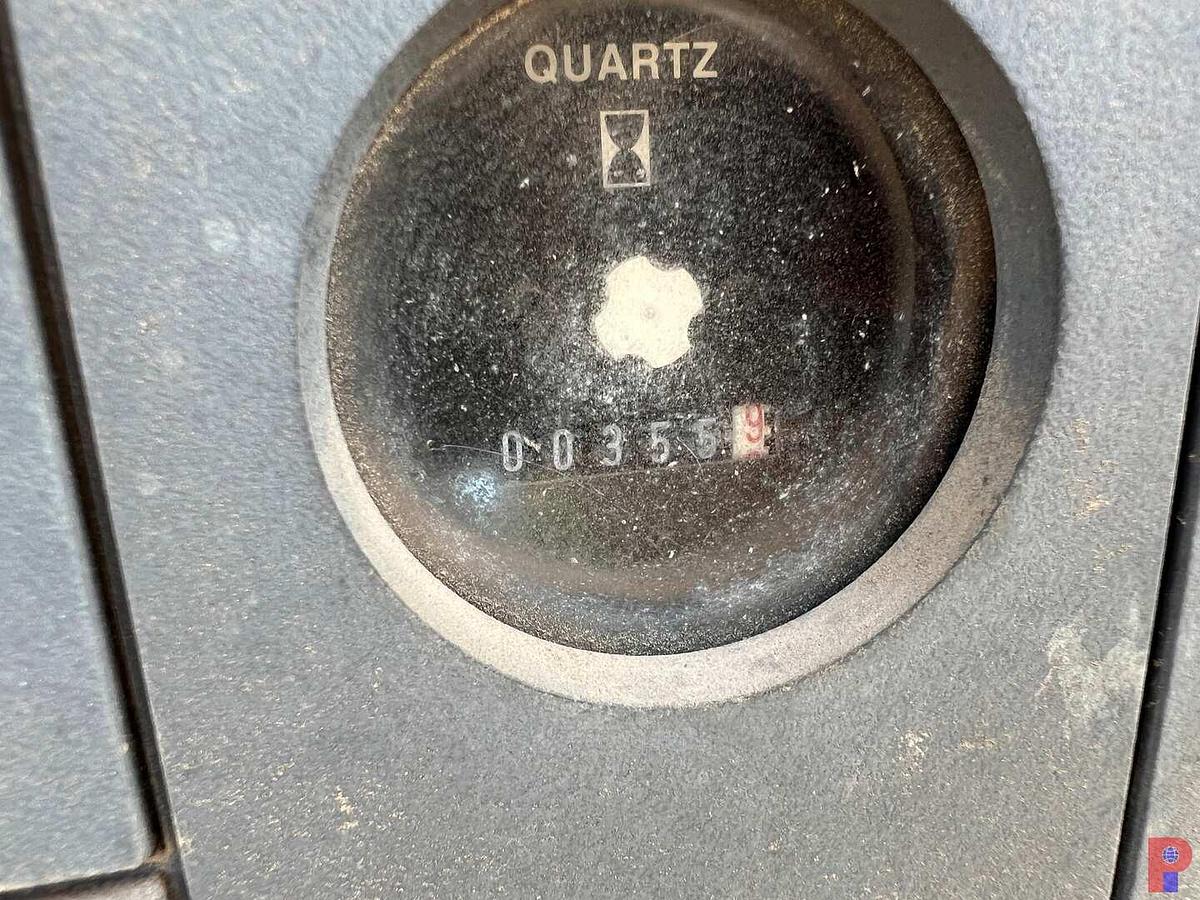 Used 2001 INGERSOLL-RAND 185 S/A AIR COMPRESSOR TRAILER