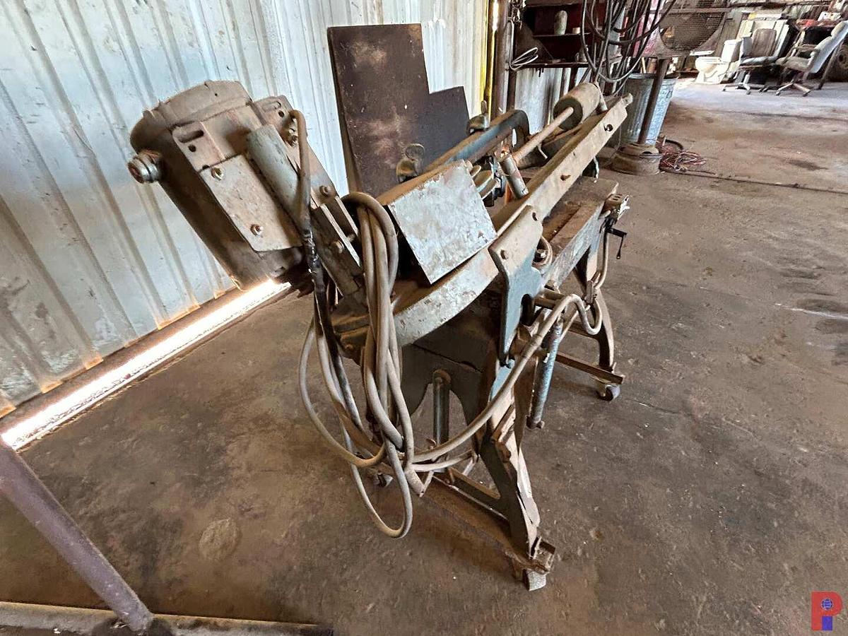 Used WELLS 5M HORIZONTAL BAND SAW  P/B 115 VOLT SINGLE PHASE BLADOR MOTOR