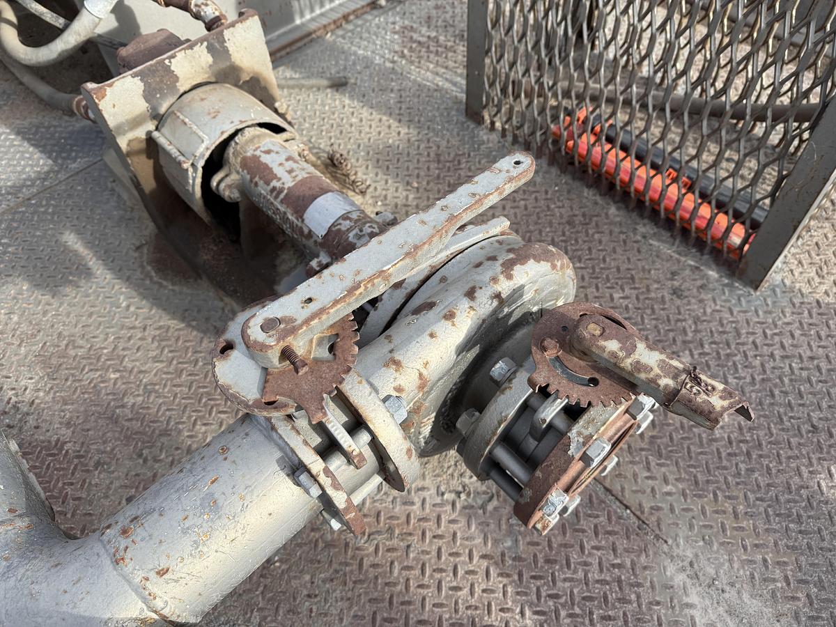 Used TULSA TT250 3K WP TRIPLEX WELL SERVICE PUMP SKIDDED P/B CATERPILLAR C9