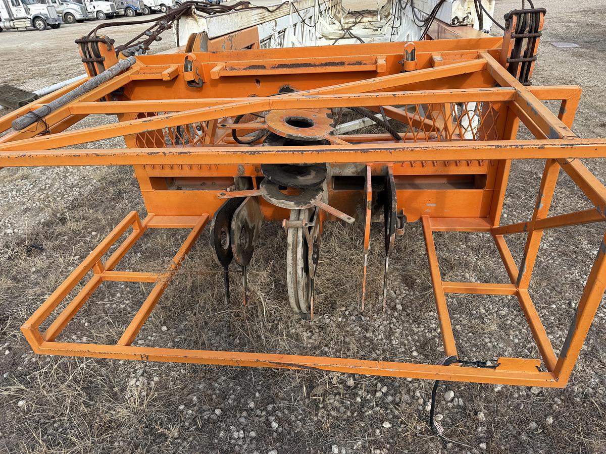 Used 2006 TAYLOR 104’-250K LBS DERRICK