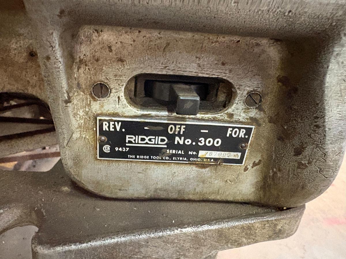 Used Ridgid No.300 pipe threading machine