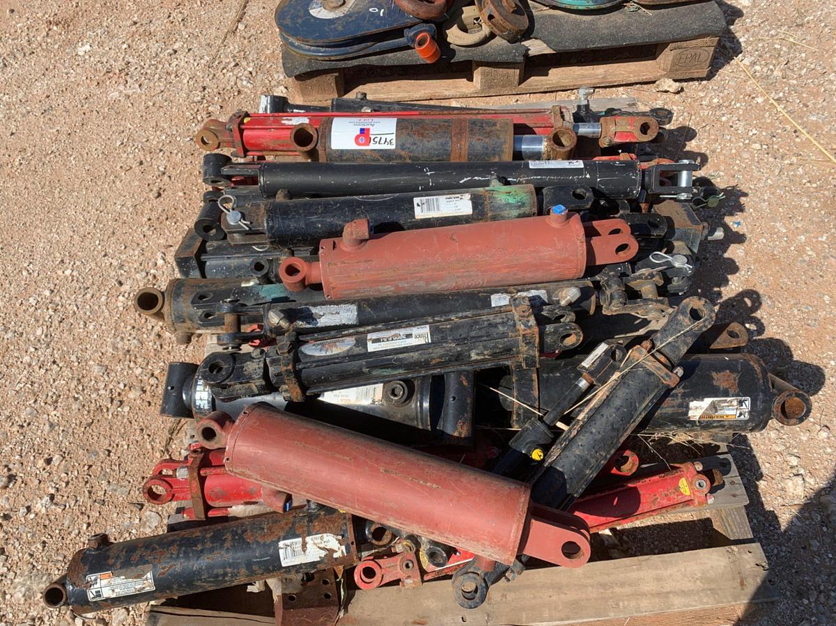 Used Pallet of 28 3000 PSI HYDRAULIC CYLINDERS