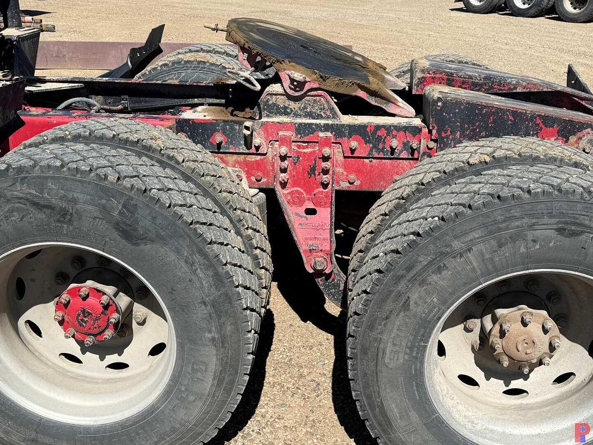 Used 2008 KENWORTH T800 T/A 36” SLEEPER 45K LBS. WINCH TRUCK