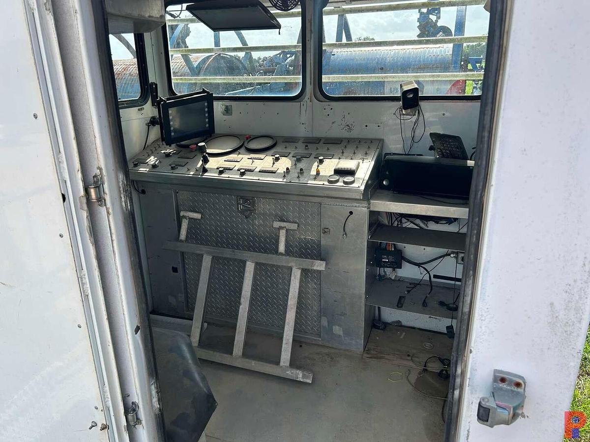 Used LEADER ENERGY COILED TUBING UNIT ON TRI AXLE TRAILER