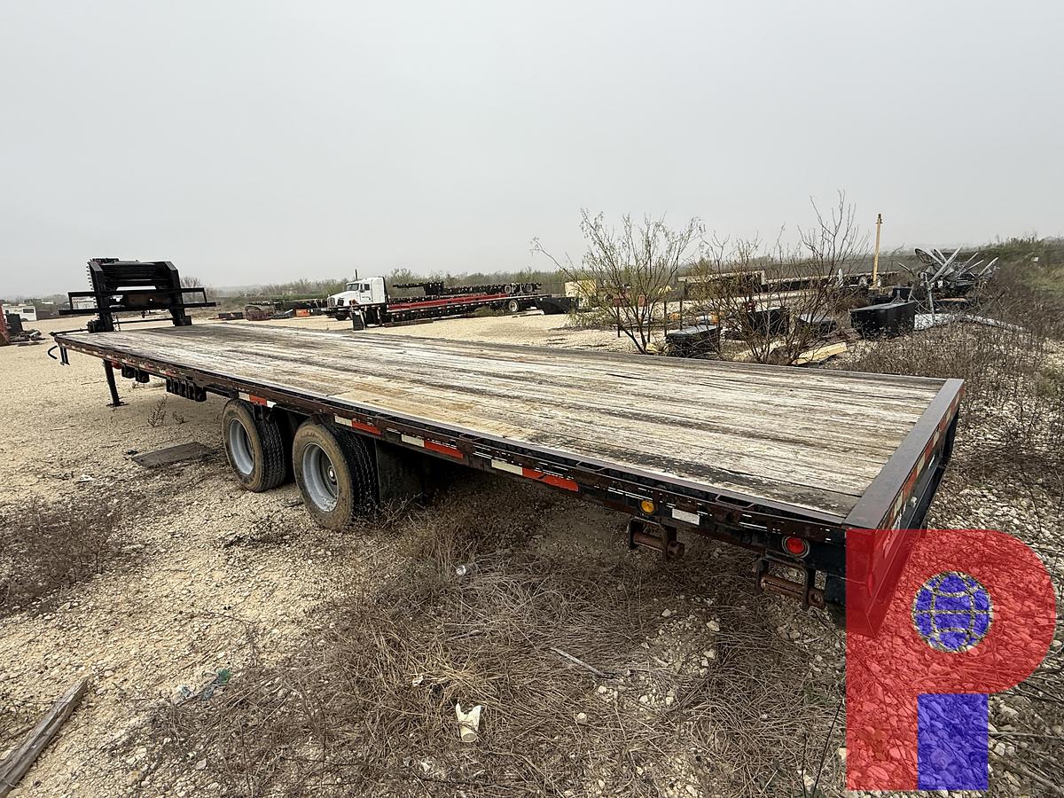 Used 2012 TRAIL MASTER 35’ X 102” FLEX T/A DUAL WHL GOOSENECK TRAILER