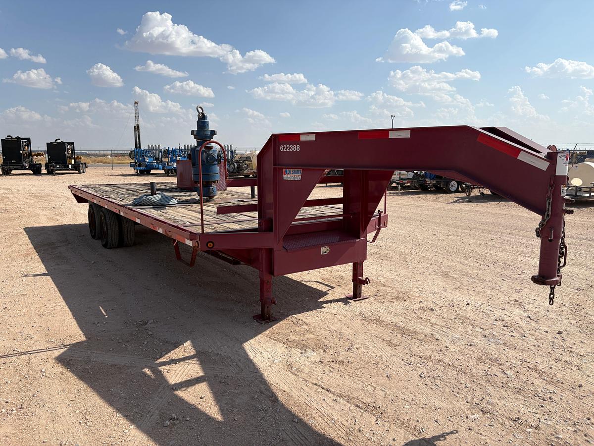 Used 2012 PARKER TRAILERS 26’ X 102” T/A GOOSENECK TOOL TRAILER