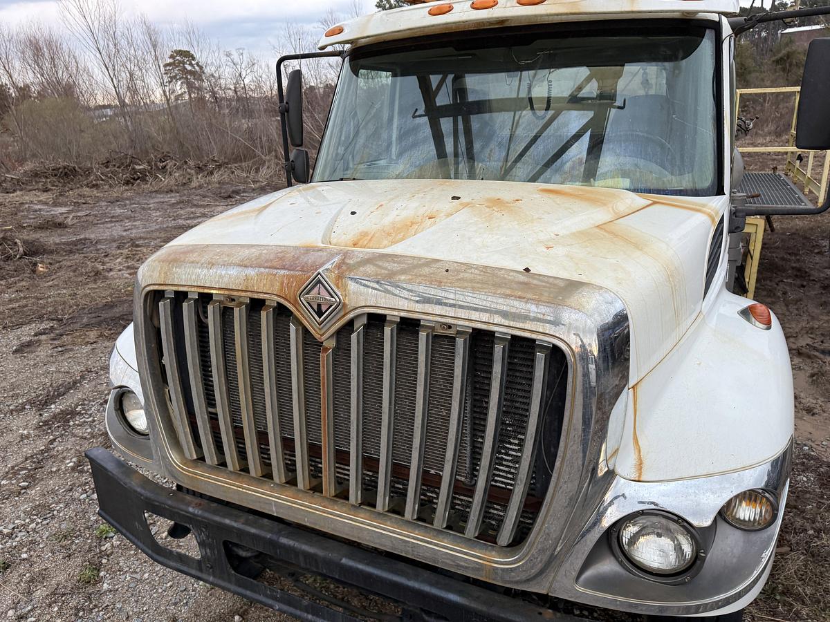 Used WATSON HOPPER GX SWAB RIG MTD ON 2009 INTERNATIONAL WORKSTAR 7500 T/A TRUCK